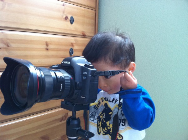 2011.2.10 - Looking at viewfinder