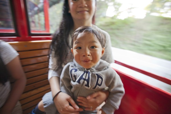2011.6.19 - Happy on the Train
