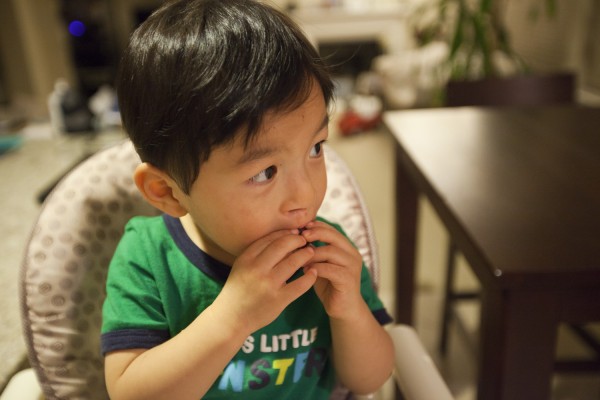 2011.9.13 - Eating grape