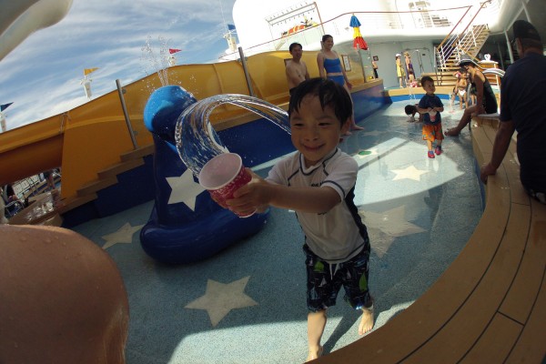 2012.11.16 - Tossing Water