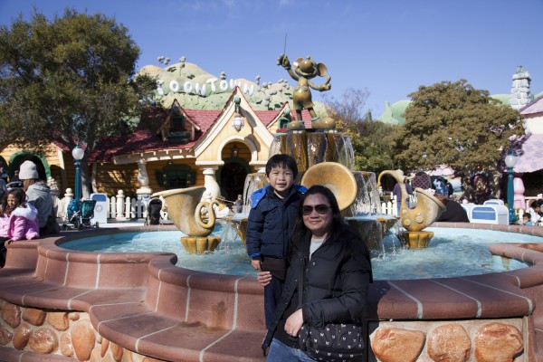 2013.1.13 - Toon Town