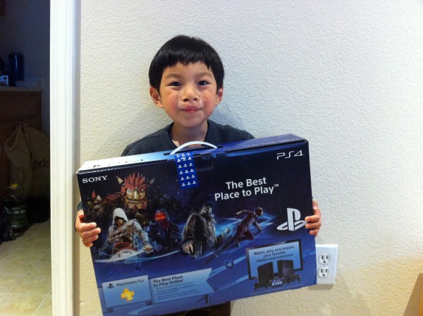 2013.11.15 - PS4