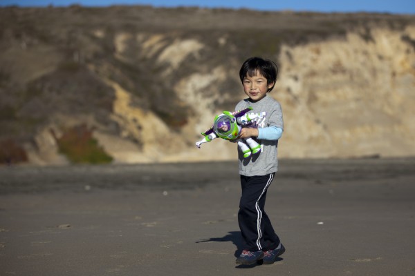2013.12.25 - Buzz Flying