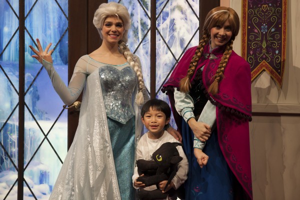2015.1.28 - Anna and Elsa